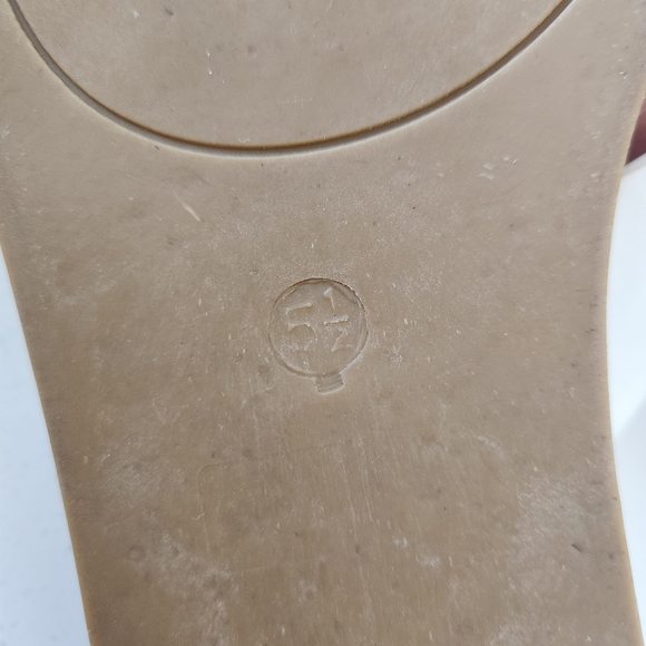 Pierre Dumas White Sandals Size 5 1/2 💖 - Picture 7 of 8